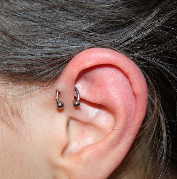 Bild Forwardhelix Ohrpiercing