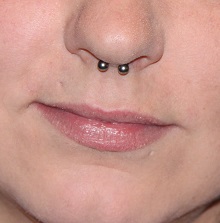 Bild Septum Nasenpiercing