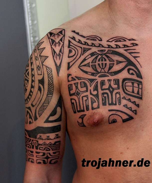 Bild polynesian Tattoo maori Tattoo Tätowierung Tattoostudio Dresden