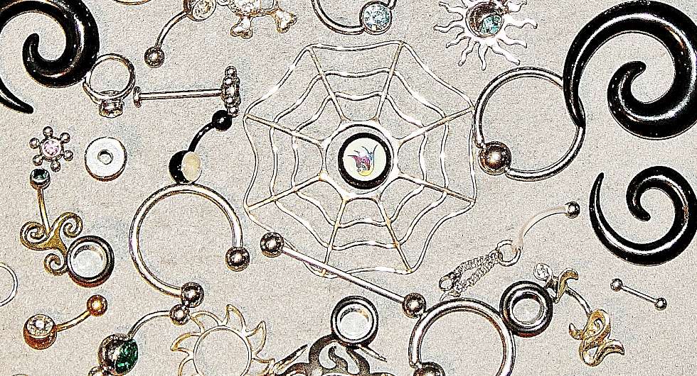 Piercingschmuck Trojahner Körperkunst Piercingstudio Bild Piercing